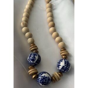 Hazel Chinoiserie & Painted Wood Necklace in‎ Ivory